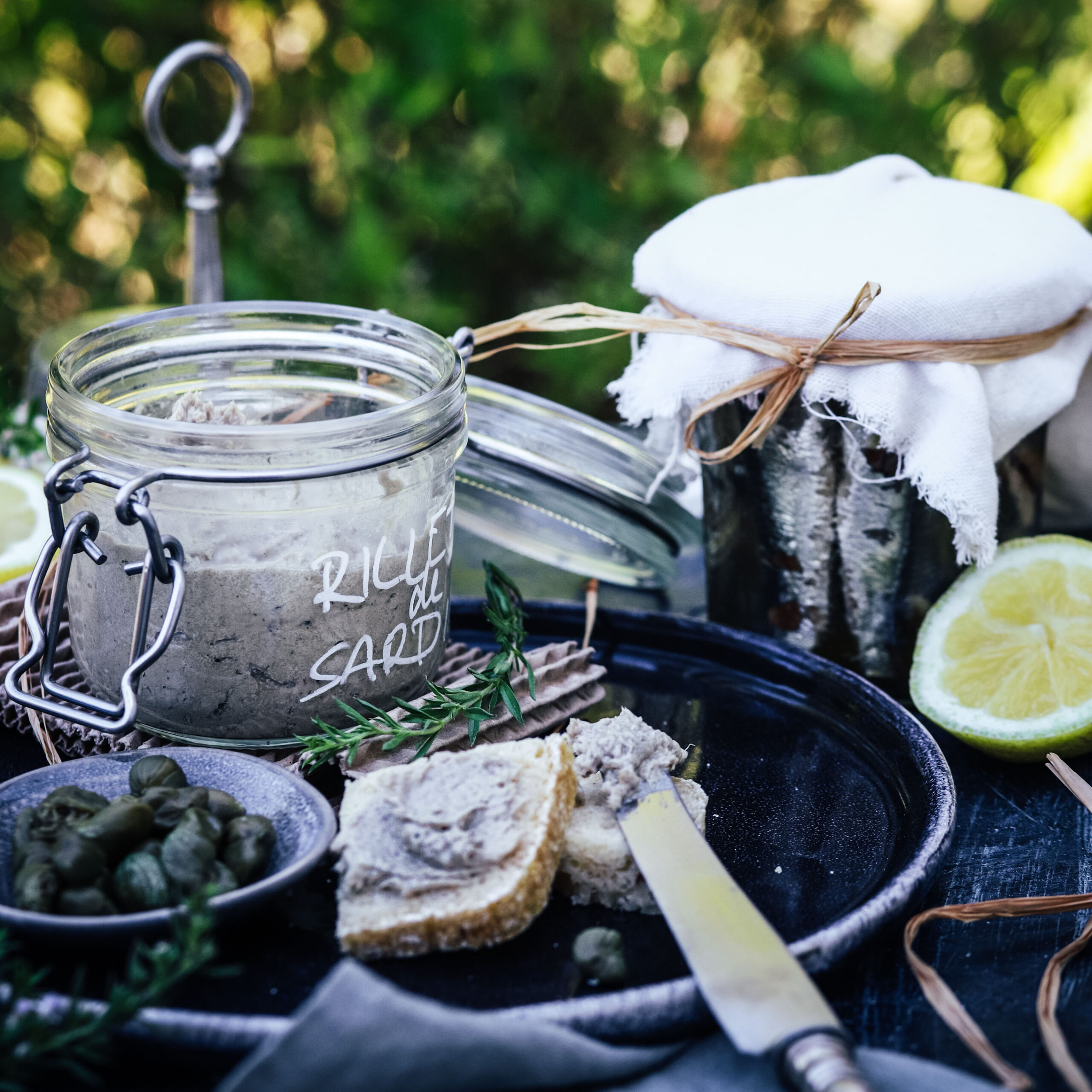 Que faut-il vraiment faire avec l'huile des boîtes de sardines ?